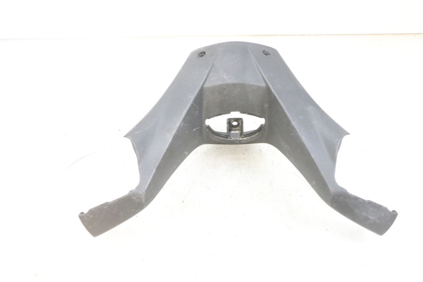 photo de COUVRE GUIDON AVANT SYM GTS EVO 125 (2009 - 2013) - Vue d’ensemble