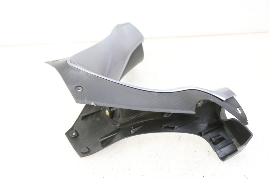 photo de COUVRE GUIDON AVANT SYM JOYMAX 125 (2010 - 2017)