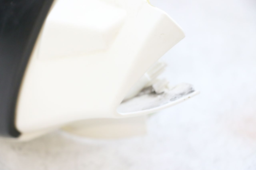 photo de COUVRE GUIDON AVANT PEUGEOT KISBEE 4T 50 (2010 - 2017) - Détail de la pièce