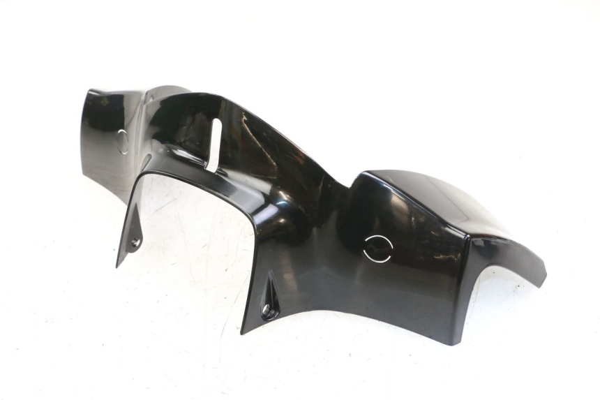 photo de COUVRE GUIDON AVANT KYMCO PEOPLE S 125 (2000 - 2008)