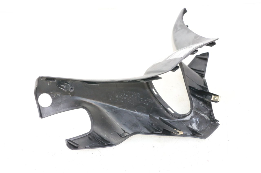 photo de COUVRE GUIDON AVANT KYMCO XCITING 250 (2006 - 2009)