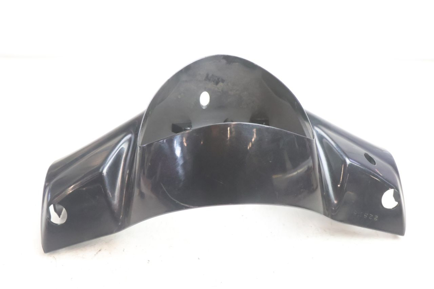 photo de COUVRE GUIDON AVANT PIAGGIO LIBERTY 125 (1998 - 2008) - Gros plan technique