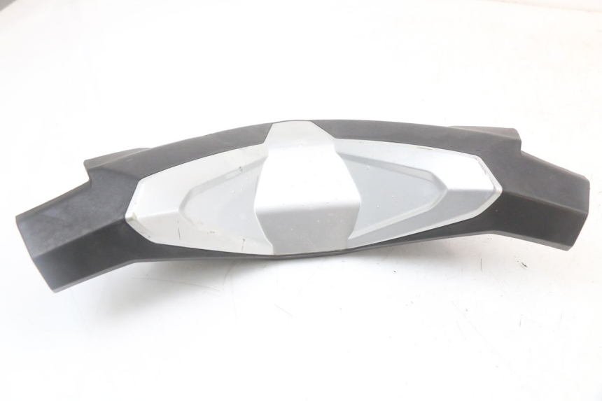 photo de COUVRE GUIDON AVANT LONGJIA EASY MAX 125 (2020 - 2024)