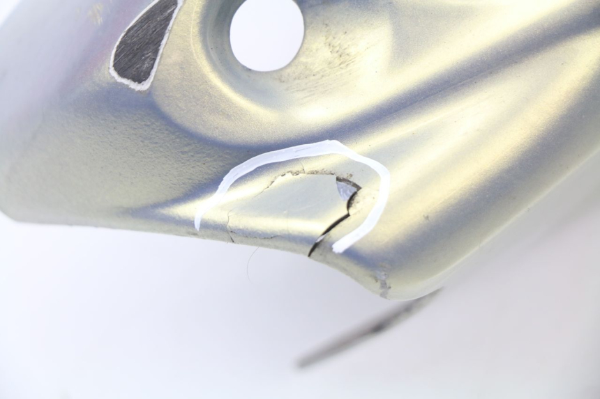 photo de COUVRE GUIDON AVANT MBK BOOSTER ROCKET 50 (1995 - 1998)