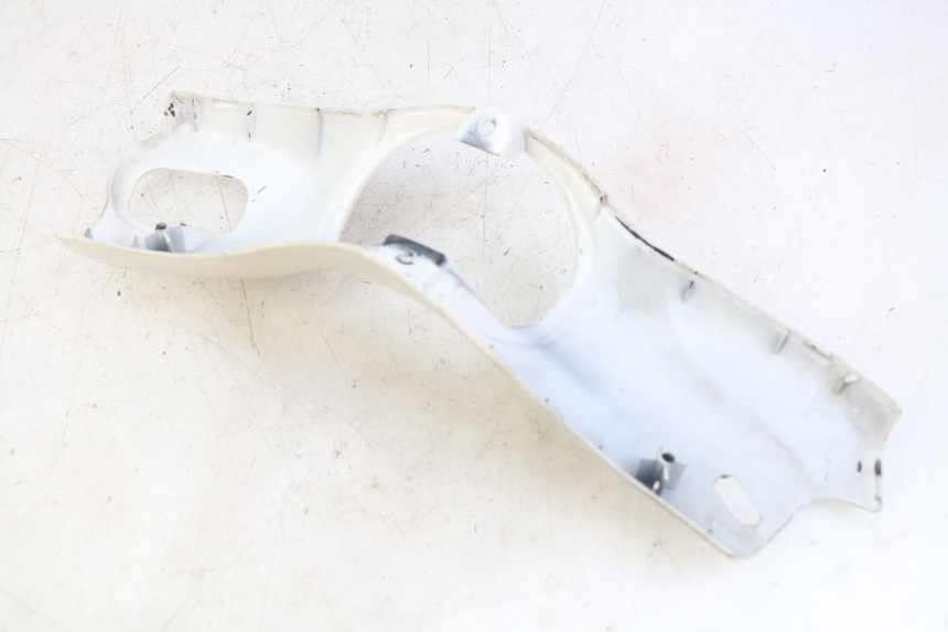 photo de COUVRE GUIDON AVANT MBK FLIPPER 50 (2004 - 2012)