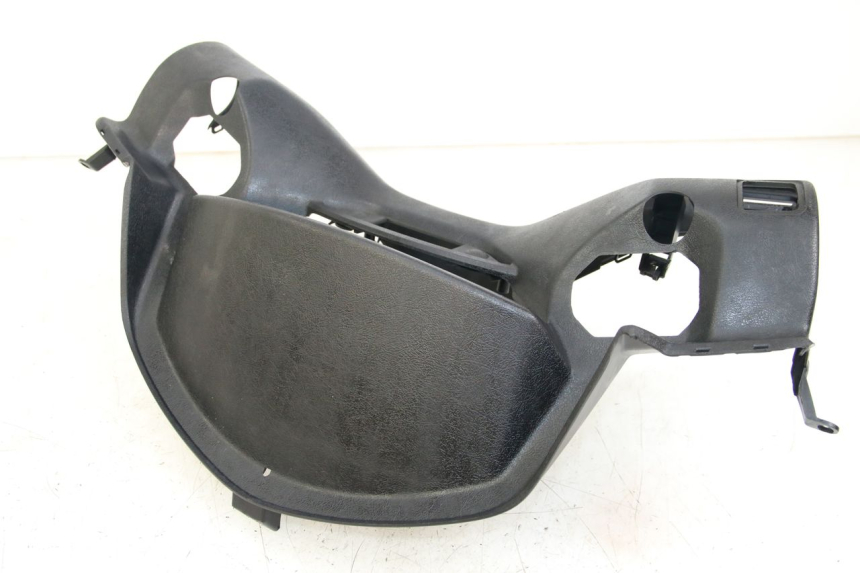 photo de COUVRE GUIDON AVANT MBK SKYCRUISER 125 (2006 - 2009)