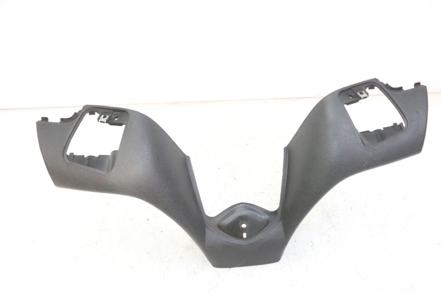 photo de COUVRE GUIDON AVANT PIAGGIO MP3 LT 300 (2010 - 2016)