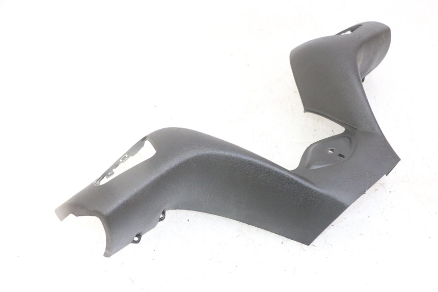photo de COUVRE GUIDON AVANT PIAGGIO MP3 LT 300 (2010 - 2016)