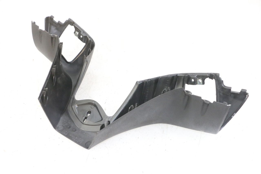 photo de COUVRE GUIDON AVANT PIAGGIO MP3 500 (2011 - 2015)