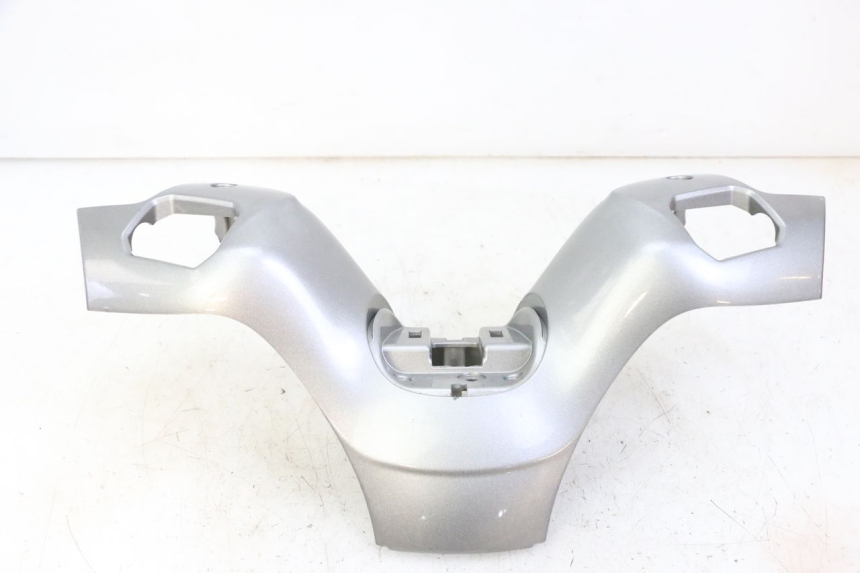 photo de COUVRE GUIDON AVANT PIAGGIO MP3 500 (2014 - 2016)