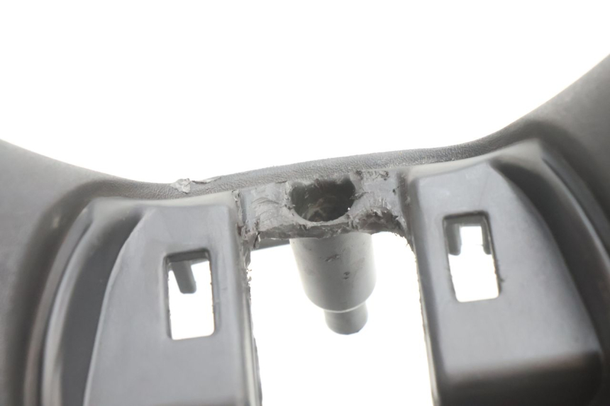 photo de COUVRE GUIDON AVANT PIAGGIO MP3 500 (2016 - 2018) - Zoom état d’usage