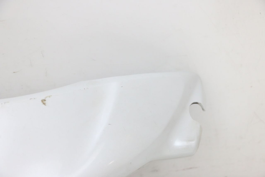 photo de COUVRE GUIDON AVANT YAMAHA NEOS NEO'S 4T 50 (2008 - 2016) - Vue rapprochée