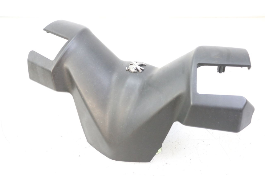 photo de COUVRE GUIDON AVANT PEUGEOT CITYSTAR 125 (2011 - 2017)