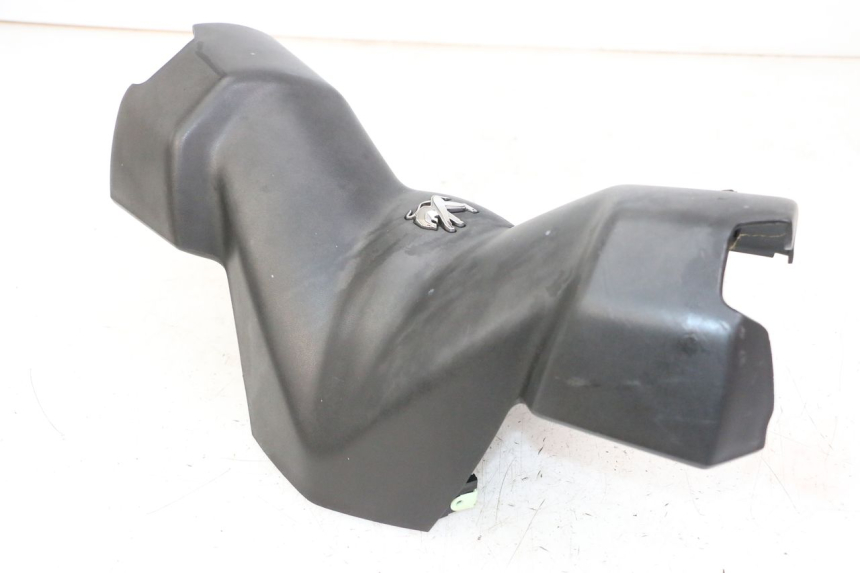 photo de COUVRE GUIDON AVANT PEUGEOT CITYSTAR 2T 50 (2018 - 2021)
