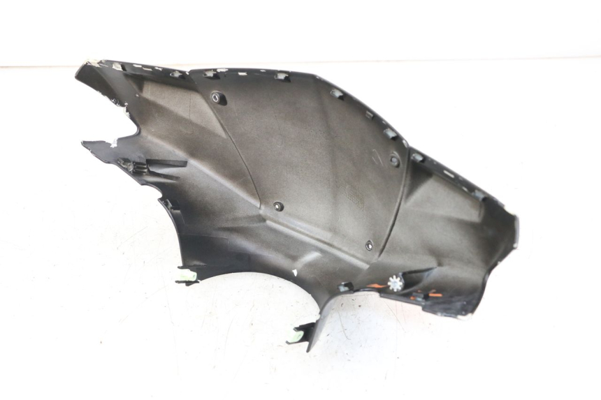 photo de COUVRE GUIDON AVANT PEUGEOT KISBEE 2T 50 (2018 - 2022)