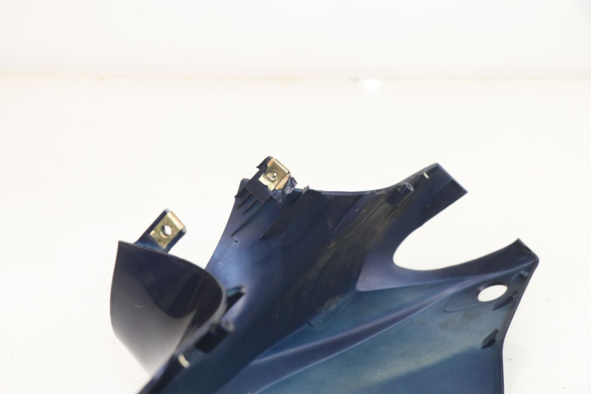 photo de COUVRE GUIDON AVANT PEUGEOT SUM UP 125 (2008 - 2013)