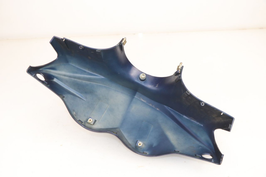 photo de COUVRE GUIDON AVANT PEUGEOT SUM UP 125 (2008 - 2013)