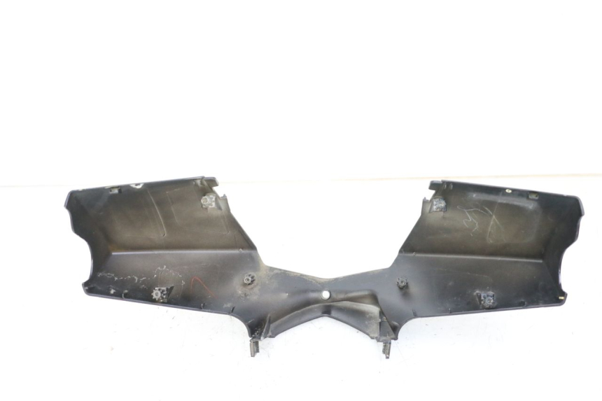 photo de COUVRE GUIDON AVANT PEUGEOT VIVACITY 125 (2010 - 2017)