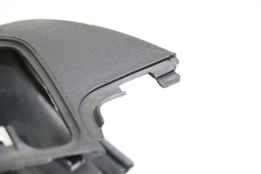 photo de COUVRE GUIDON AVANT PIAGGIO MP3 500 (2011 - 2015)