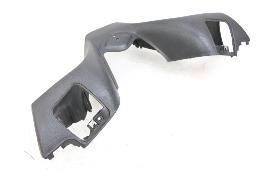 photo de COUVRE GUIDON AVANT PIAGGIO MP3 500 (2011 - 2015)