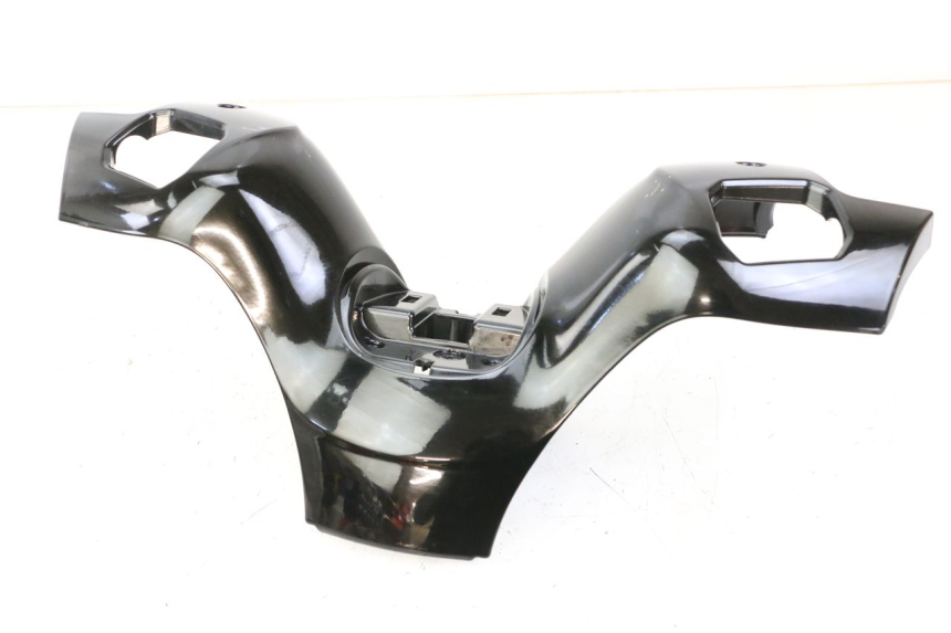 photo de COUVRE GUIDON AVANT PIAGGIO MP3 500 (2014 - 2016)