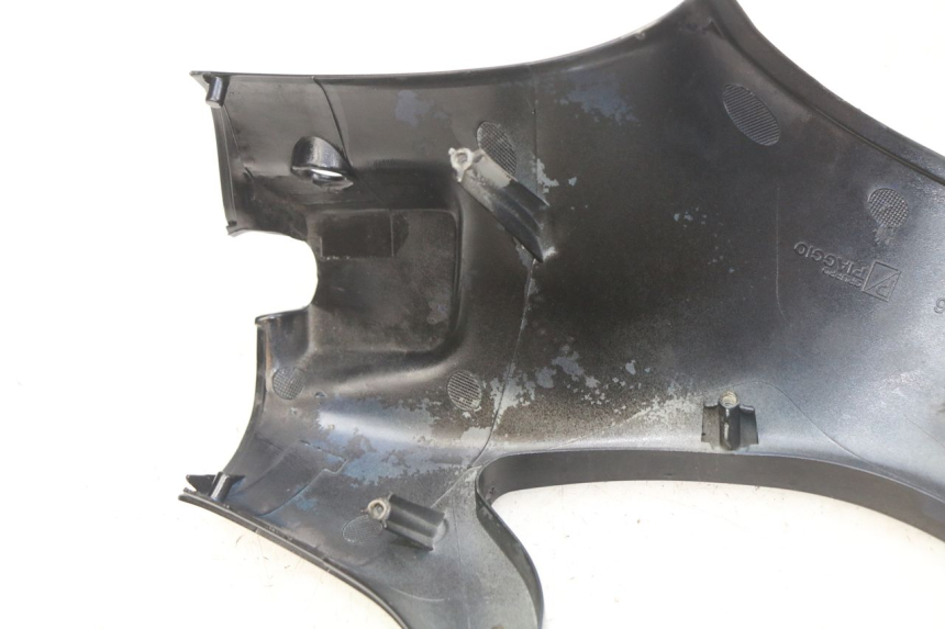 photo de COUVRE GUIDON AVANT PIAGGIO VESPA PRIMAVERA 2T 50 (2013 - 2018)