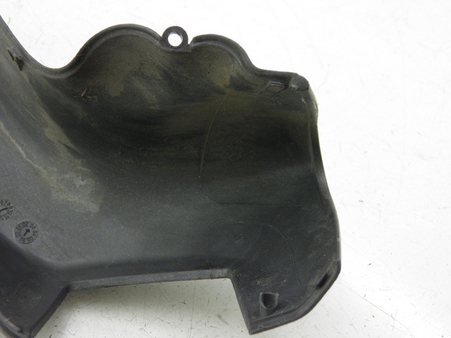 photo de COUVRE GUIDON AVANT PIAGGIO X9 EVOLUTION 125 (2003 - 2007)