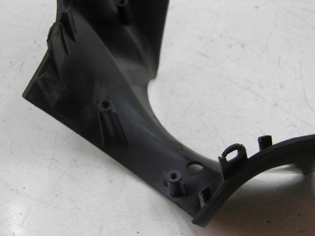 photo de COUVRE GUIDON AVANT PIAGGIO ZIP 4T 50 (2001 - 2008)
