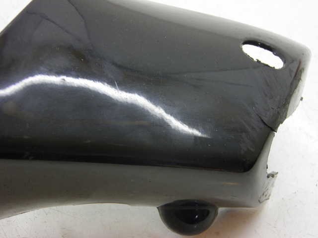 photo de COUVRE GUIDON AVANT PIAGGIO ZIP 4T 50 (2001 - 2008)