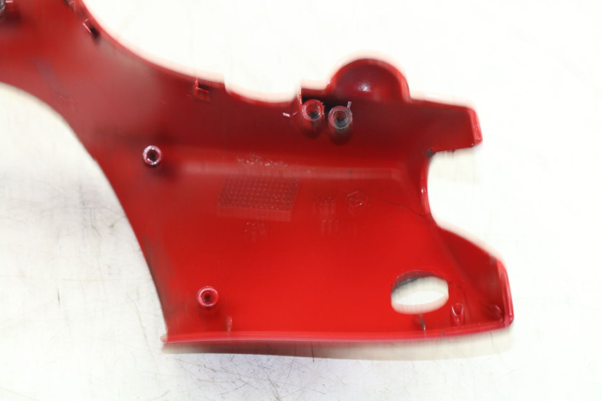 photo de COUVRE GUIDON AVANT PIAGGIO ZIP 4T 50 (2006 - 2017)