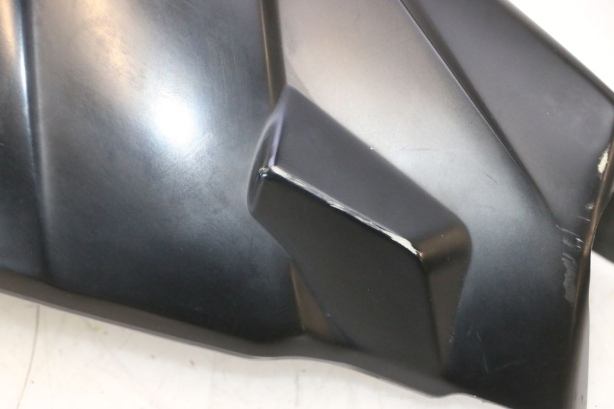 photo de COUVRE GUIDON AVANT TNT MOTOR ROMA 10' 2T 50 (2011 - 2018) - Points de fixation