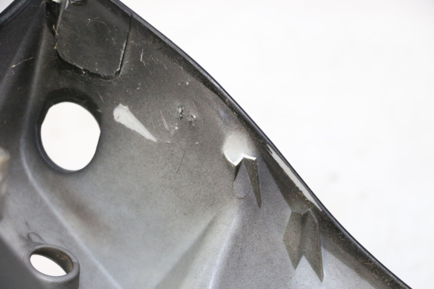 photo de COUVRE GUIDON AVANT GILERA RUNNER SP 50 (2009 - 2017)