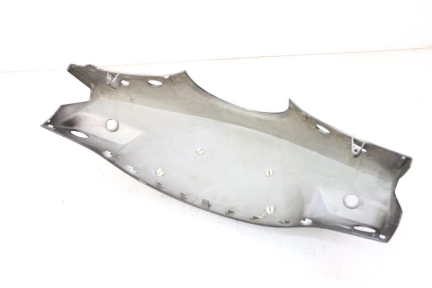 photo de COUVRE GUIDON AVANT GILERA RUNNER SP 50 (2009 - 2017)