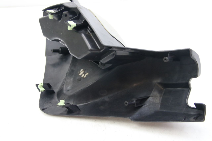 photo de COUVRE GUIDON AVANT PEUGEOT SATELIS COMPRESSOR K15 125 (2006 - 2009)