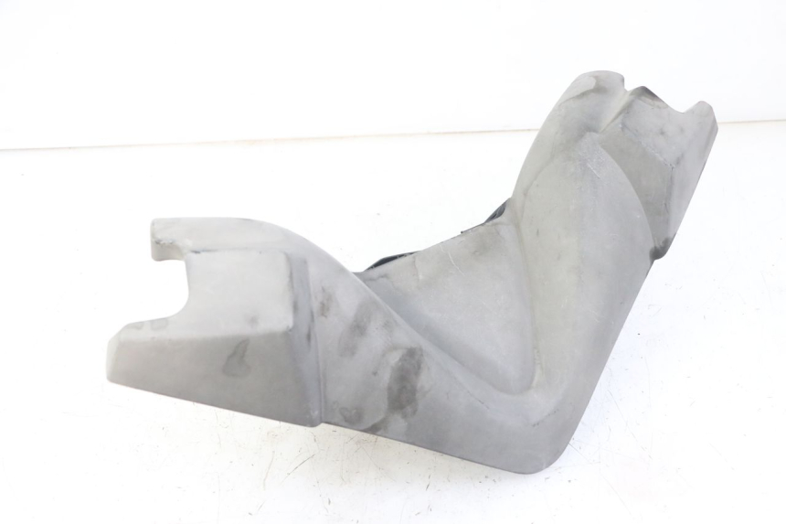 photo de COUVRE GUIDON AVANT PEUGEOT SATELIS COMPRESSOR K15 125 (2006 - 2009)
