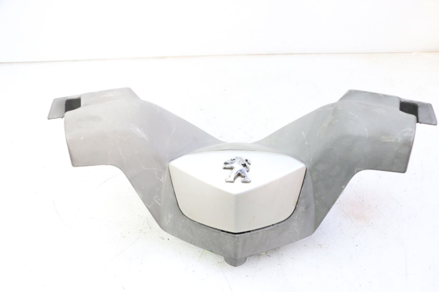 photo de COUVRE GUIDON AVANT PEUGEOT SATELIS 125 (2010 - 2012)