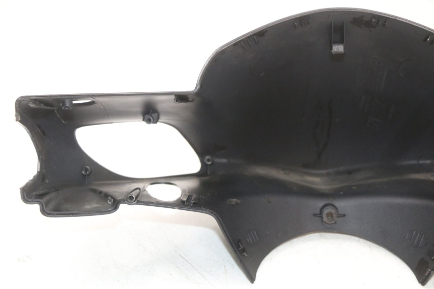 photo de COUVRE GUIDON AVANT APRILIA SR 2T 50 (2018 - 2022)