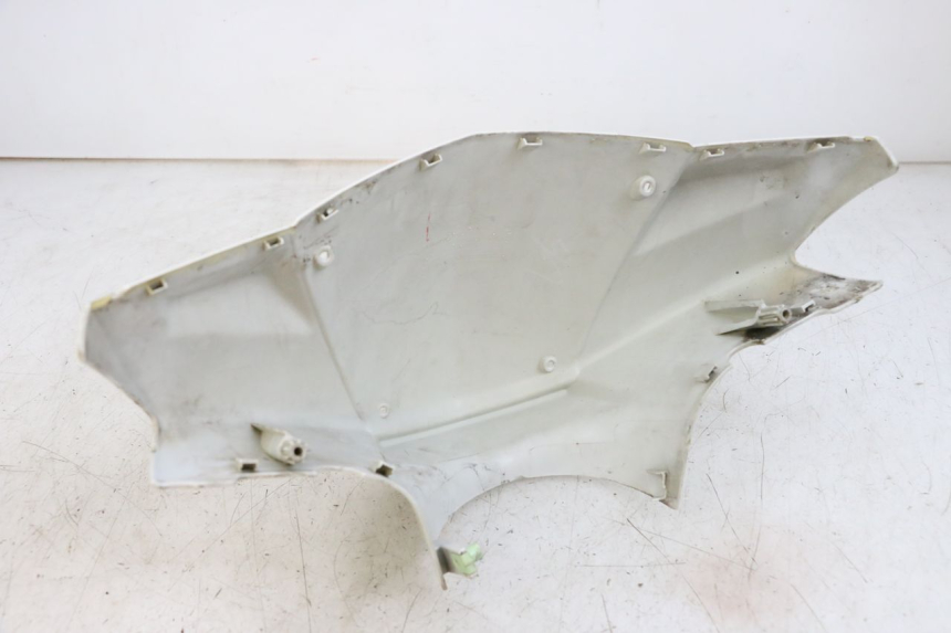 photo de COUVRE GUIDON AVANT PEUGEOT STREETZONE 2T 50 (2014 - 2019)