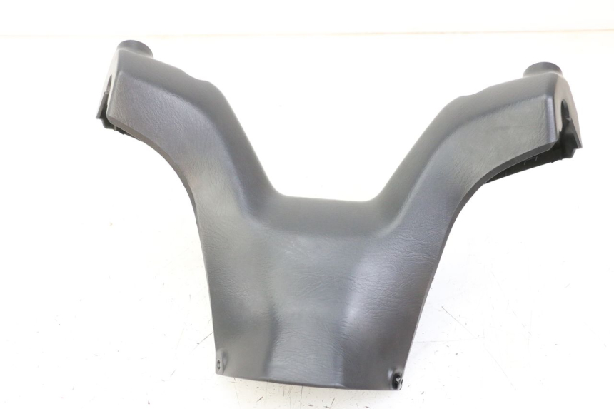 photo de COUVRE GUIDON AVANT SUZUKI BURGMAN 125 (2018 - 2021)