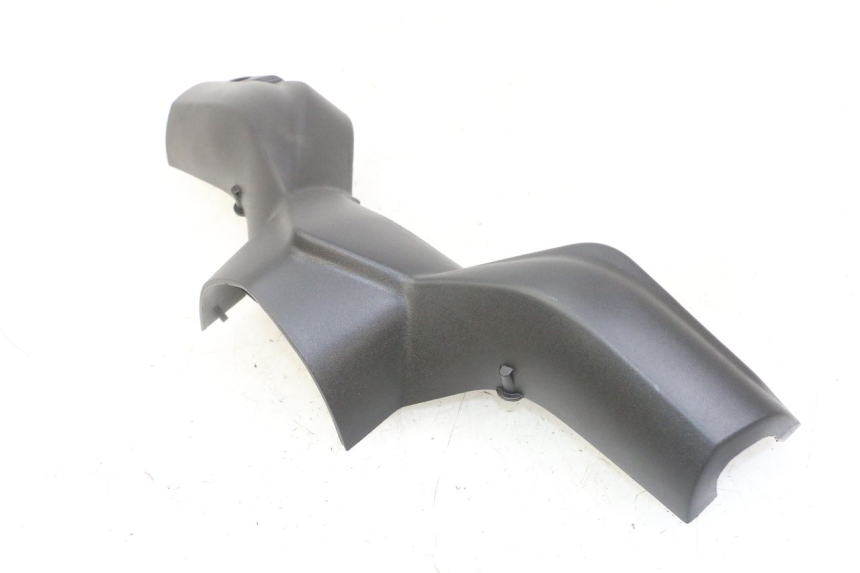 photo de COUVRE GUIDON AVANT APRILIA SXR 50 (2021 - 2023)