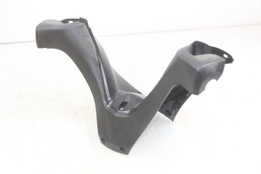 photo de COUVRE GUIDON AVANT SYM GTS EFI 125 (2012 - 2016)