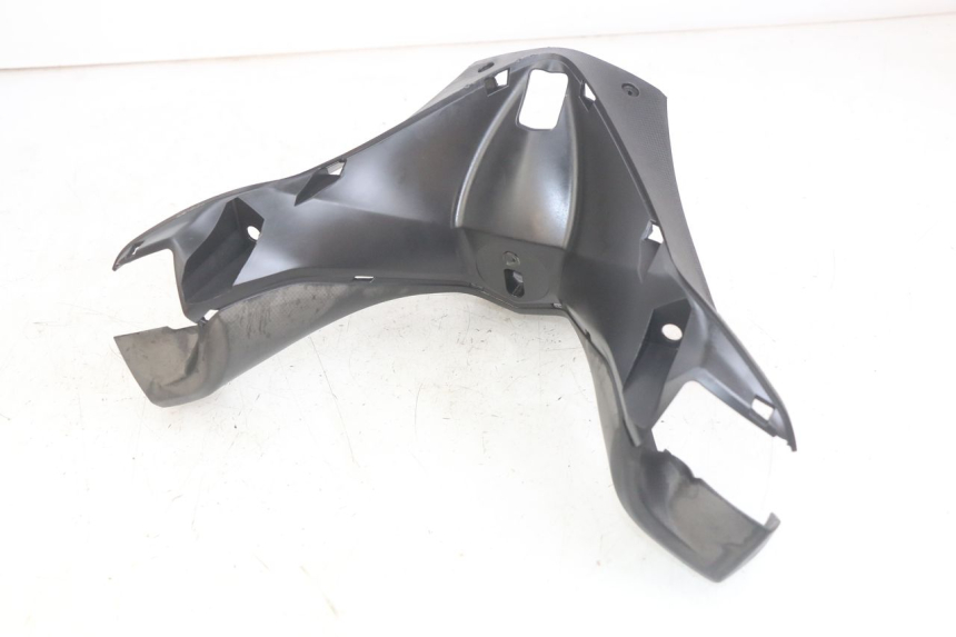 photo de COUVRE GUIDON AVANT SYM GTS EFI 125 (2012 - 2016)