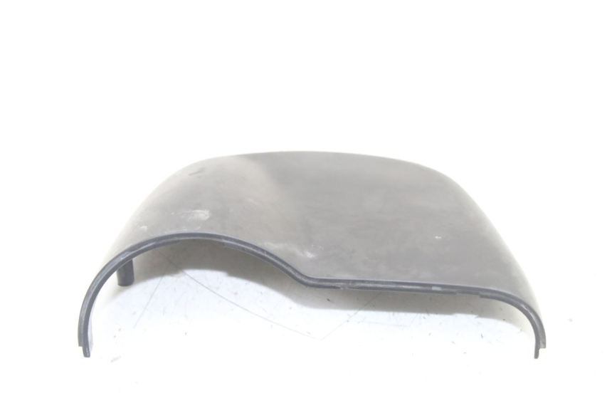 photo de COUVRE GUIDON AVANT PEUGEOT TREKKER TKR 50 (2005 - 2014)