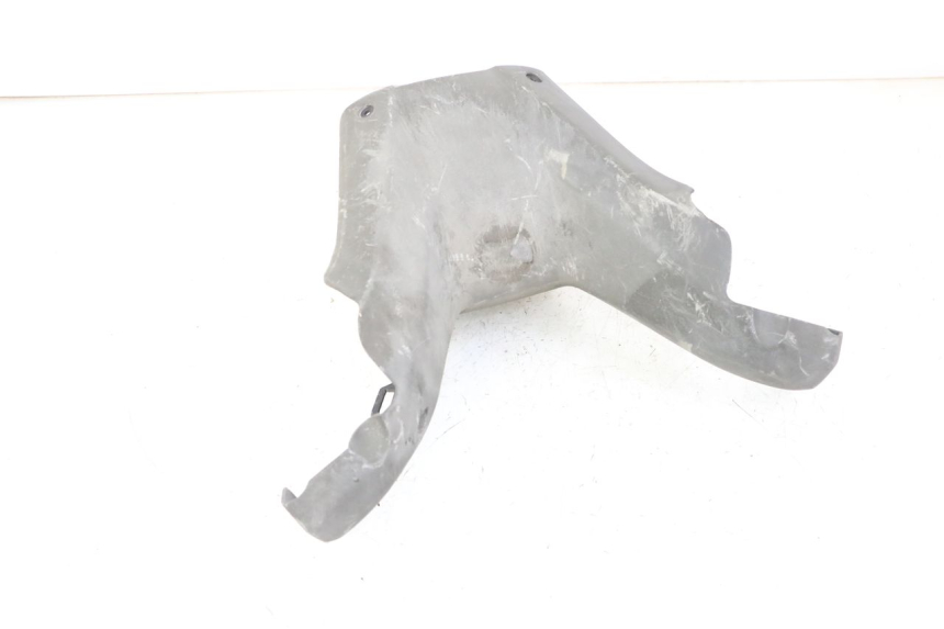 photo de COUVRE GUIDON AVANT SUZUKI UH BURGMAN 125 (2002 - 2006)