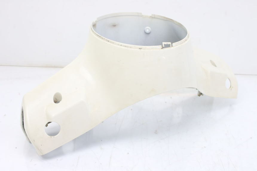 photo de COUVRE GUIDON AVANT PIAGGIO VESPA GTS IGET ABS 125 (2017 - 2023)