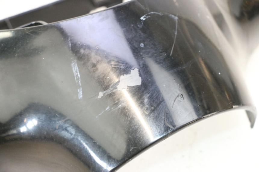 photo de COUVRE GUIDON AVANT PIAGGIO VESPA PK FL 2T 50 (1990 - 1996) - Zoom composants