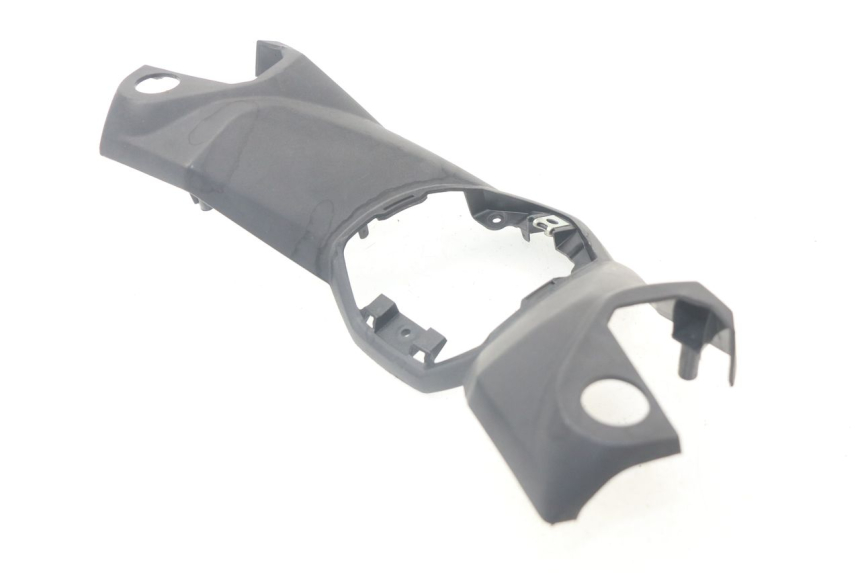 photo de COUVRE GUIDON AVANT YAMAHA XMAX X-MAX ABS 125 (2014 - 2016) - Zoom état d’usage