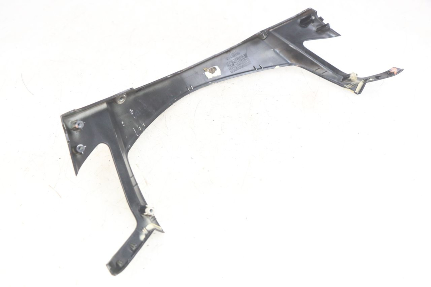 photo de COUVRE GUIDON AVANT YAMAHA X-MAX XMAX 250 (2006 - 2009)