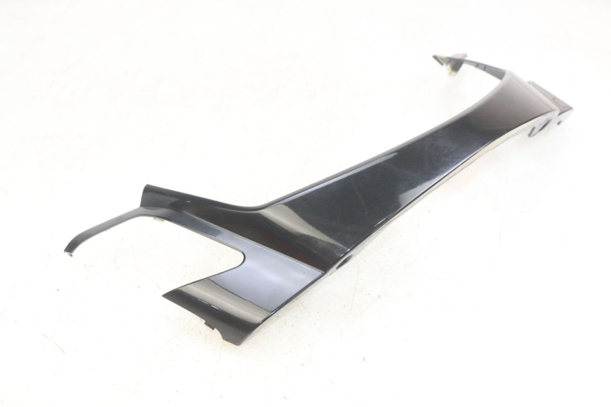 photo de COUVRE GUIDON AVANT YAMAHA X-MAX XMAX 250 (2006 - 2009)