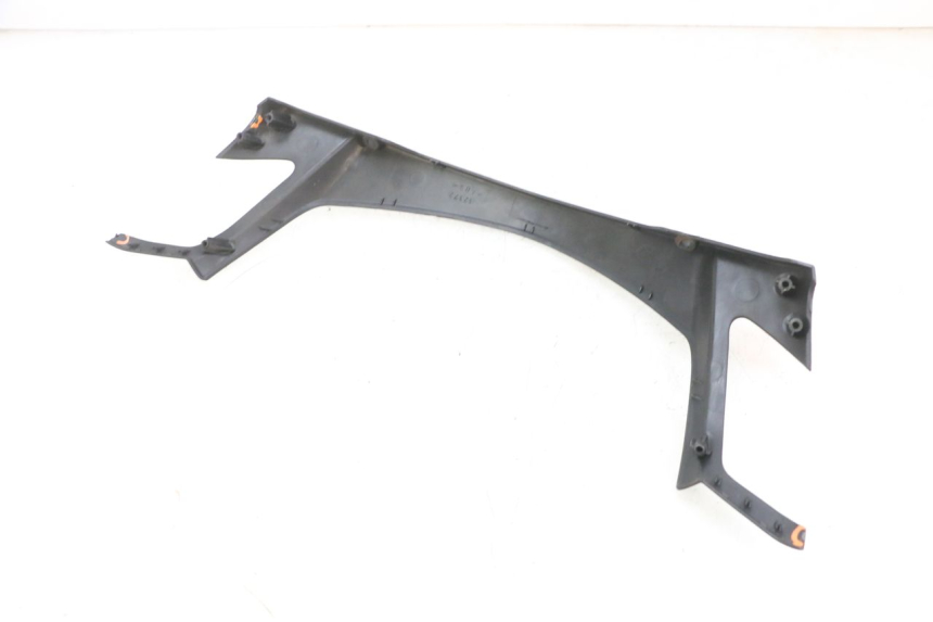 photo de COUVRE GUIDON AVANT YAMAHA XMAX X-MAX 125 (2006 - 2009) - Zoom état d’usage